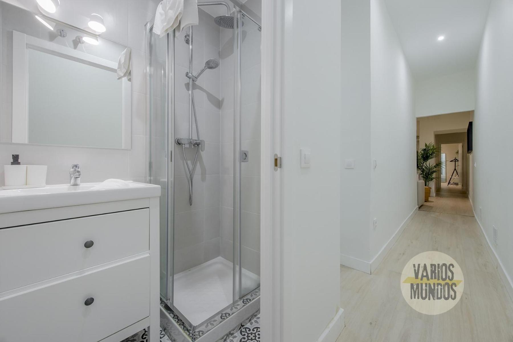 マドリードNew Apt De 7Pax En El Corazon De Malasanaアパートメント エクステリア 写真