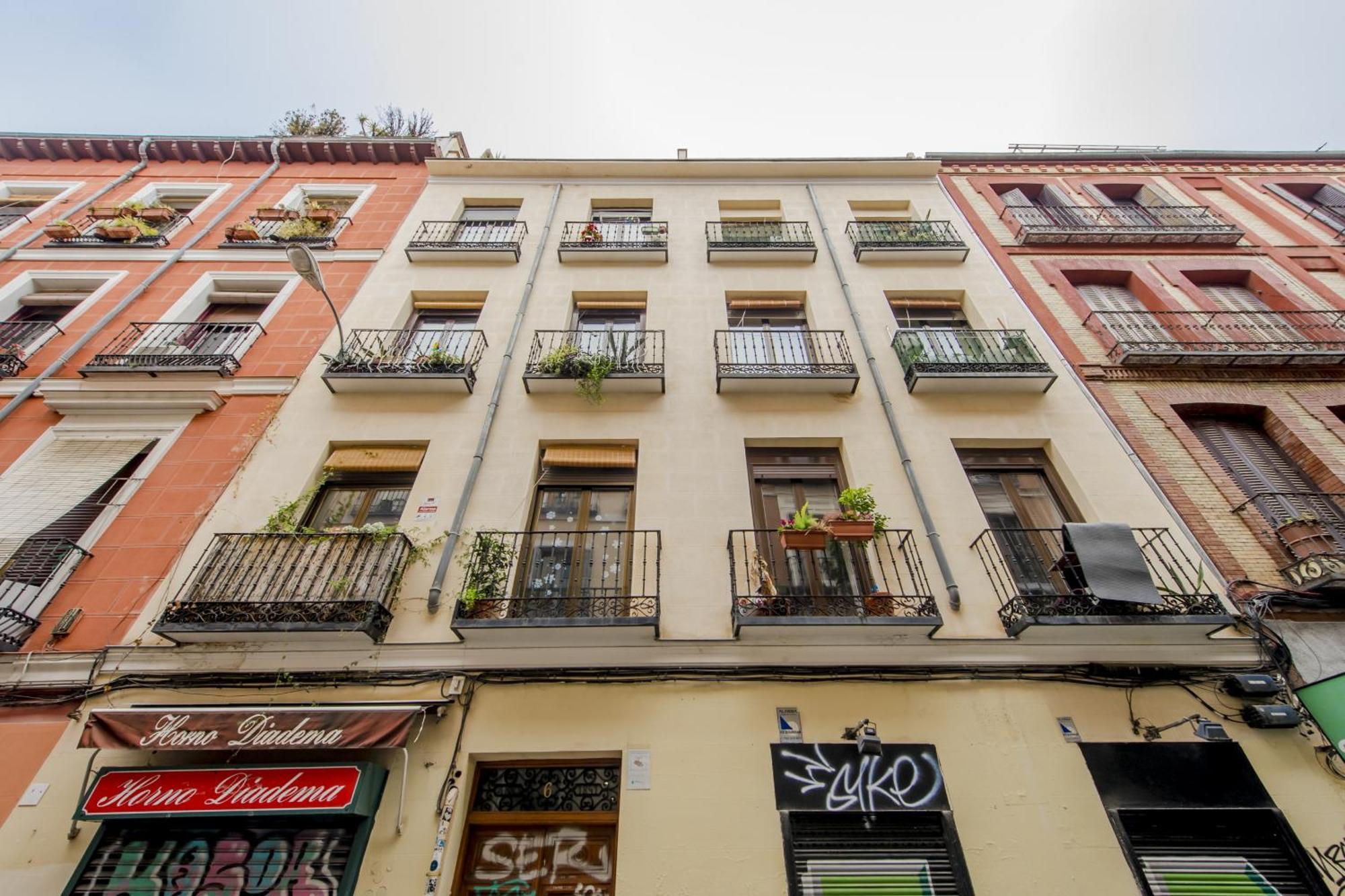 マドリードNew Apt De 7Pax En El Corazon De Malasanaアパートメント エクステリア 写真